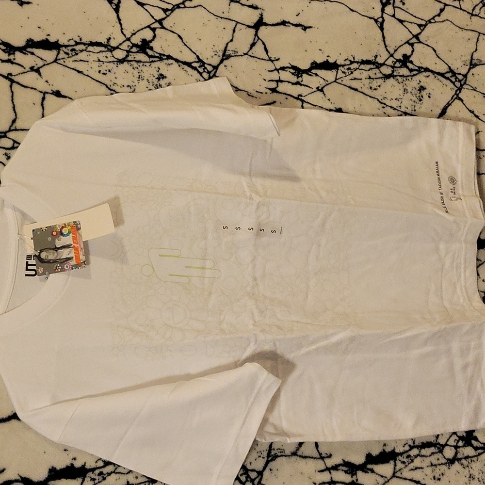 Uniqlo x billie eilish x takashi murakami t-shirt shit wmns s